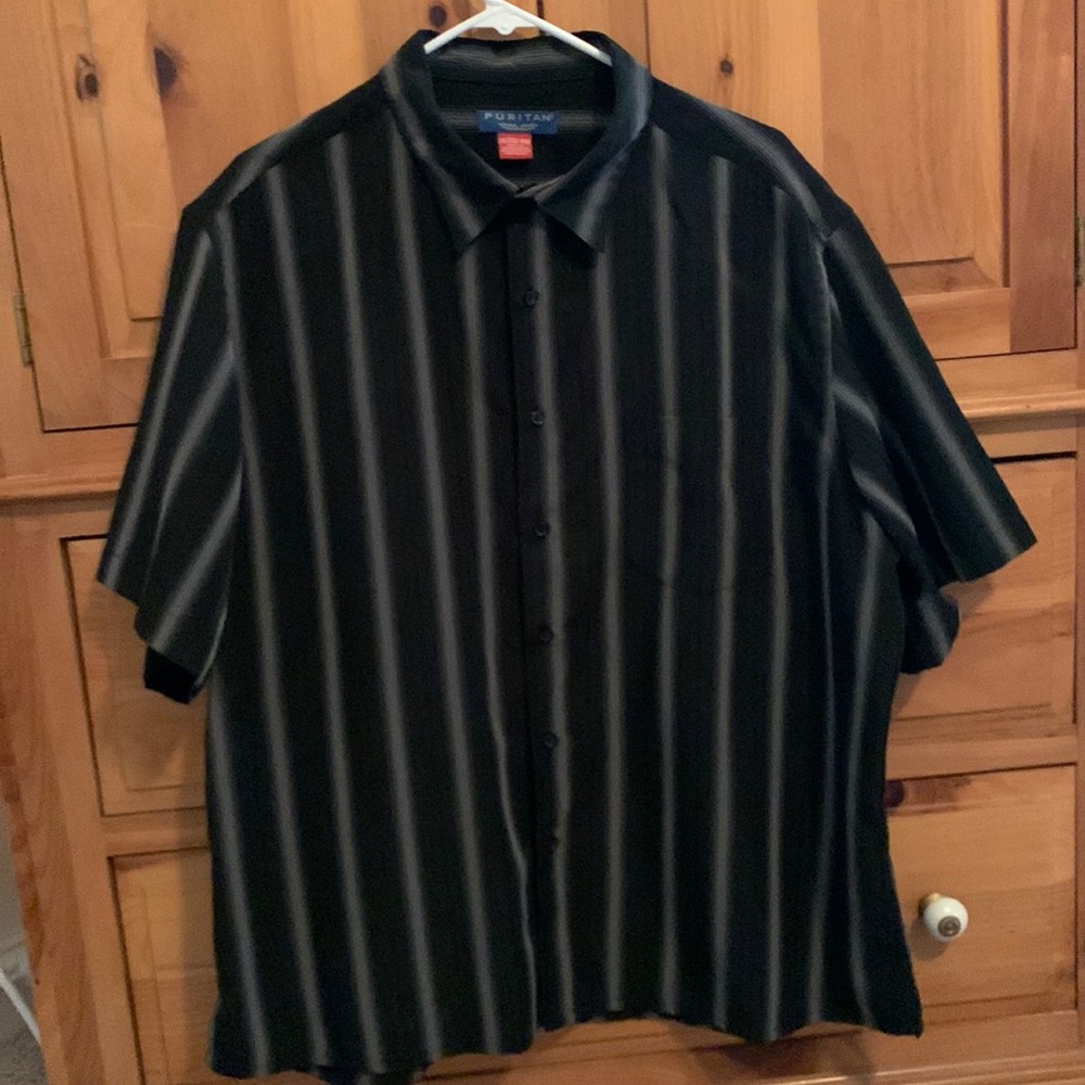 Men’s Puritan Button Front Shirt • Size XL